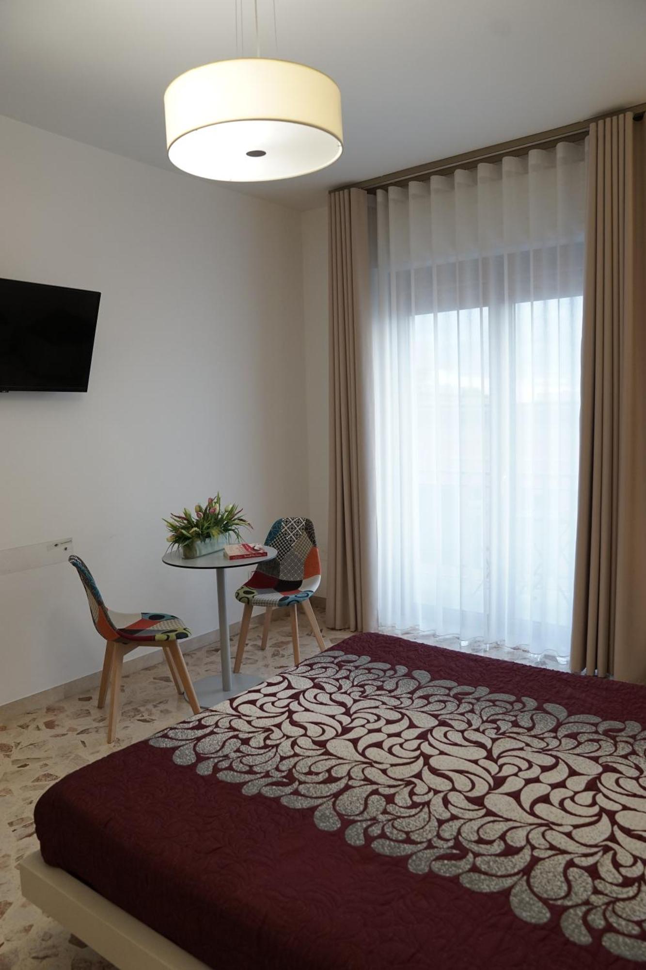 B&B La Vie En Rose Салерно Екстериор снимка