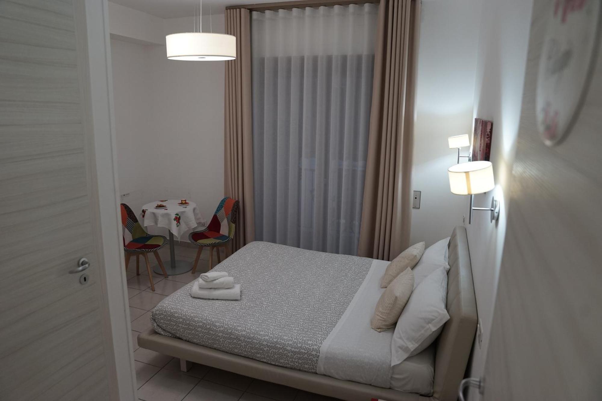 B&B La Vie En Rose Салерно Екстериор снимка